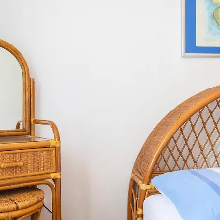 Apartment Ferienwohnung Fuer 2 Personen 1 Kind Ca 40 Qm In Pula, Istrien Istrische Riviera